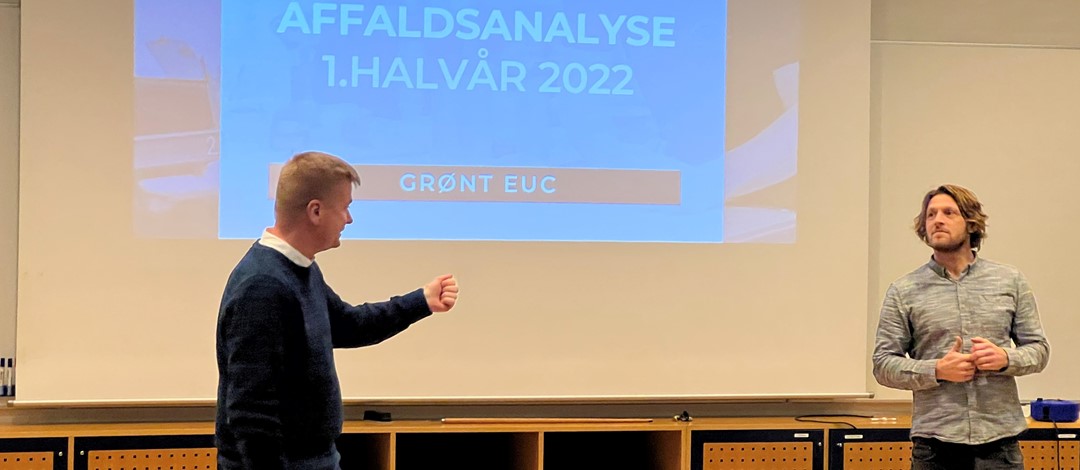 Hans Chr. Jeppesen Og Jens Wilhelm Jørgensen Præsenterer Medarbejderne For Analyseresultaterne